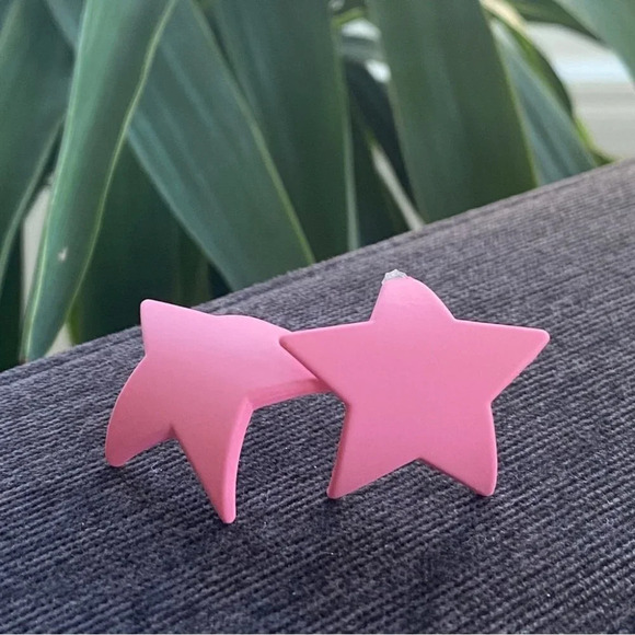 Hot Pink Star Earrings Pierced Matte  Finish - Picture 8 of 10